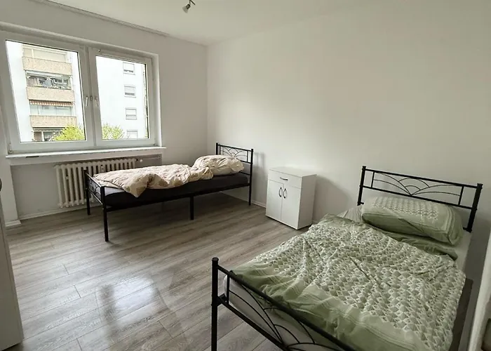 Monteurwohnung Bei Koeln,duesseldorf Wlan, Parkplatz, Kueche, Handtuecher *